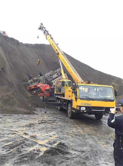 项城上犹道路救援